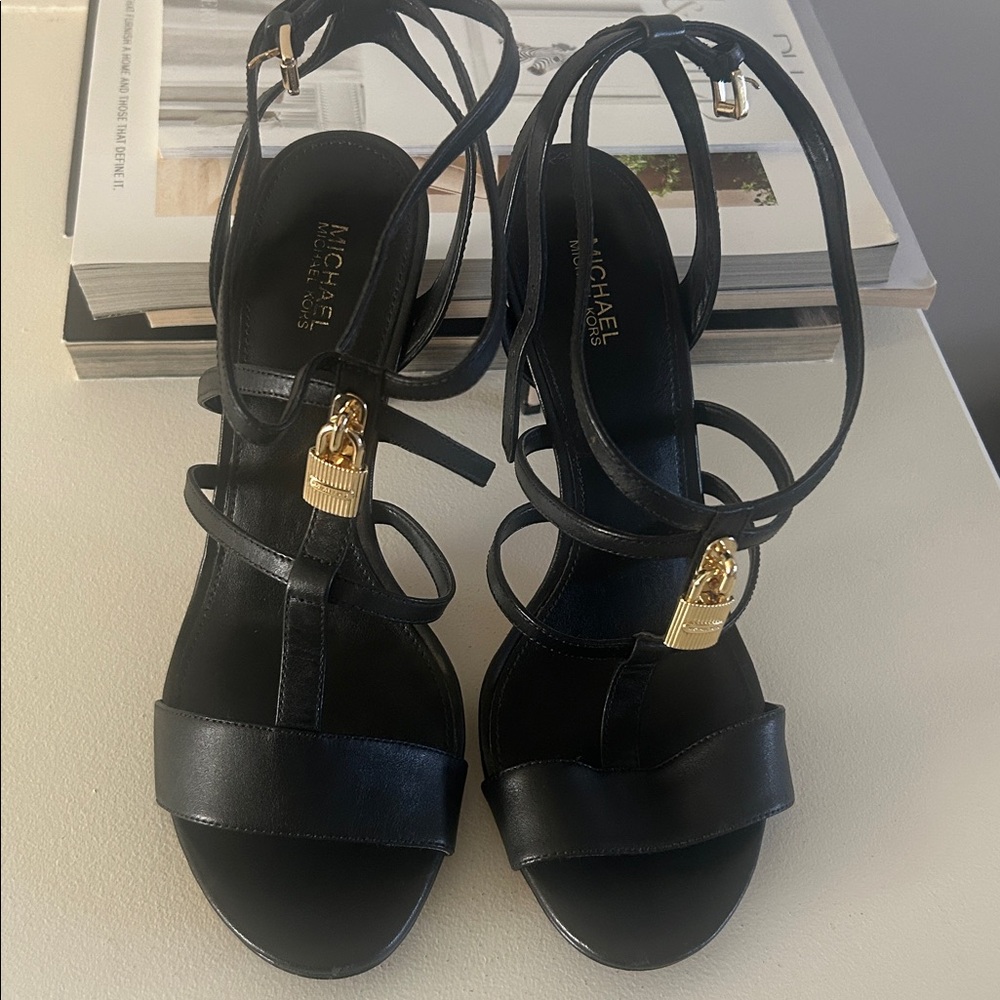 Michael Kors Antoinette Leather Sandal, Size 9